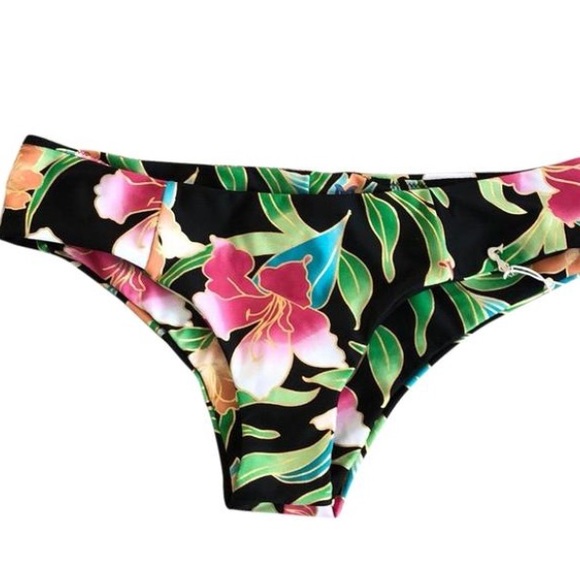 NWOT Show Me You Mumu Royal Hawaiian Bikini Bottom